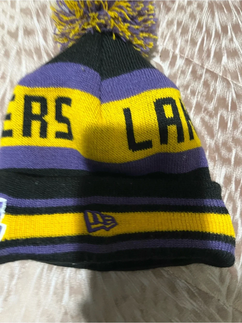New Era Los Angeles Lakers Black Purple Yellow Pom Beanie